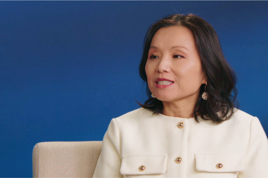 Former VMWare Executive Anna Lee