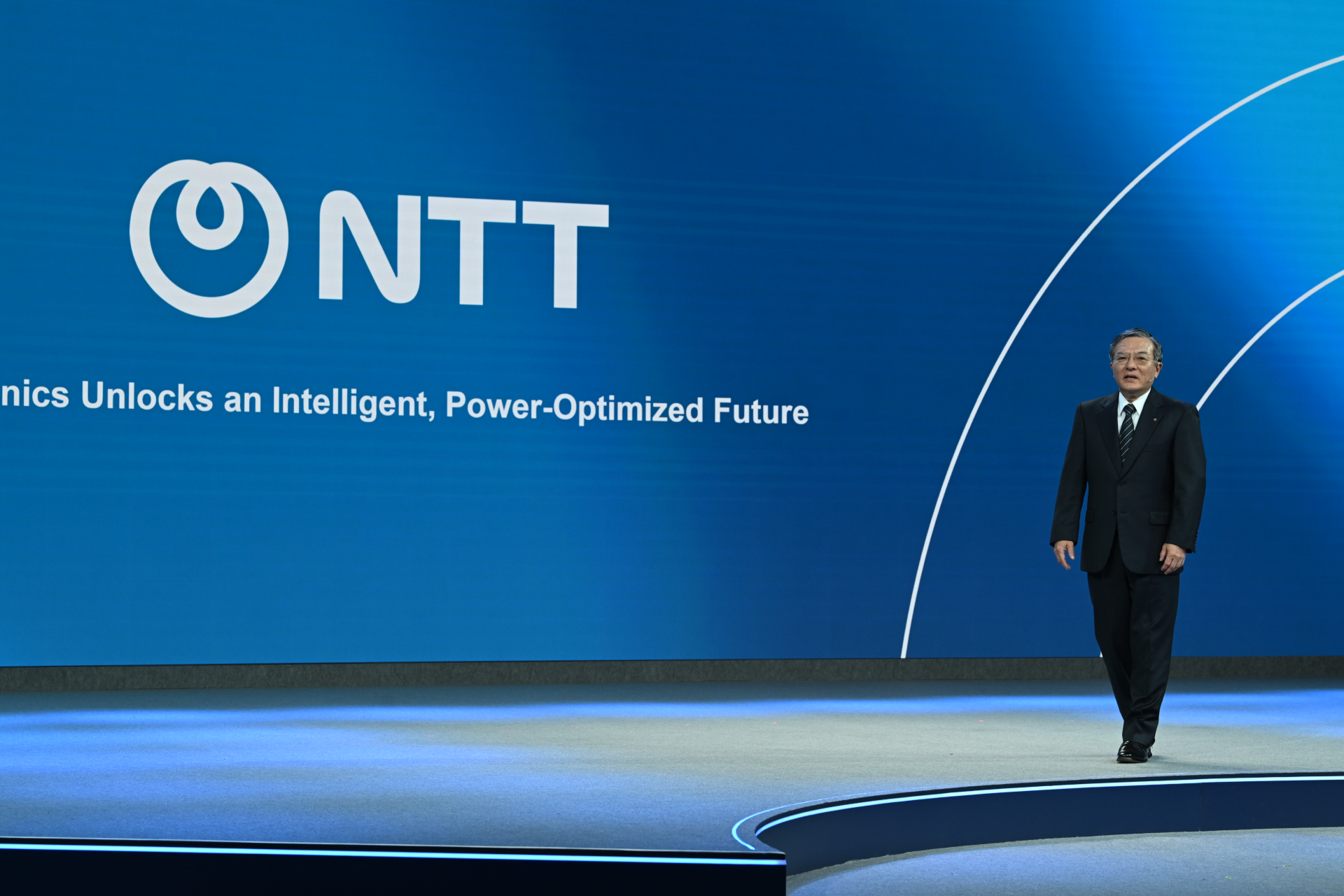 Akira Shimada, President and CEO of NTT, Inc., giving his keynote speech at MWC26